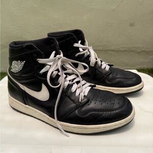 NIKE 2016 Black and white Air Jordan 1 Retro High OG sneakers sz 10-1/2